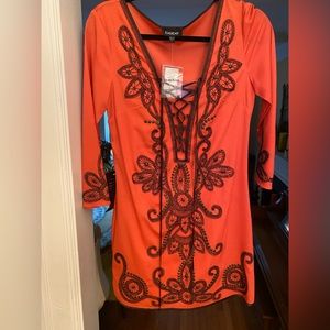Bebe Embroidery Bellsly Dress S NWT
